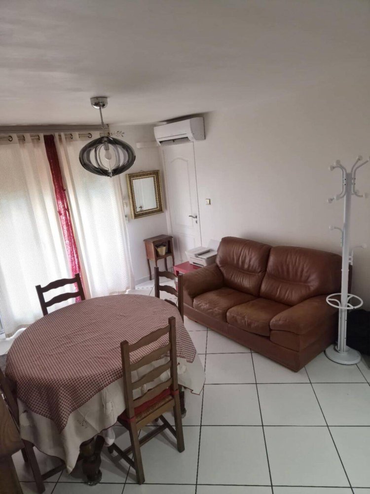 Apartamento T2 em Marseille, France N.º 330535