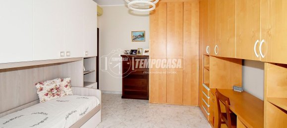 Apartamento de 3 divisões em Cologno Monzese, Italy N.º 268866 26