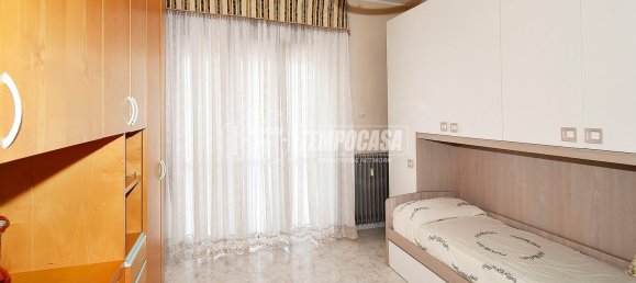 Apartamento de 3 divisões em Cologno Monzese, Italy N.º 268866 24