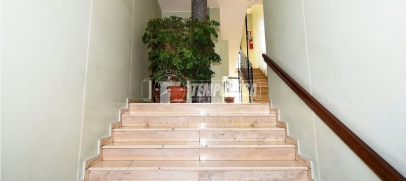 Apartamento de 3 divisões em Cologno Monzese, Italy N.º 268866 6