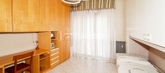 Apartamento de 3 divisões em Cologno Monzese, Italy N.º 268866 25