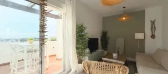 Ático de 1 dormitorio en Estepona, Spain No. 174979 27