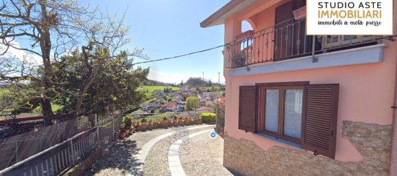 4 rooms Apartment in Sarezzano, Italy No. 190987 19
