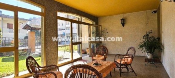 3 bedrooms Villa in Borgo Virgilio, Italy No. 353799 11