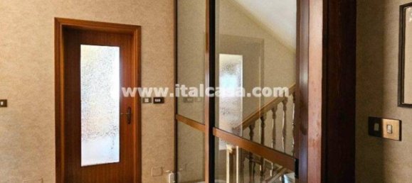 3 bedrooms Villa in Borgo Virgilio, Italy No. 353799 22