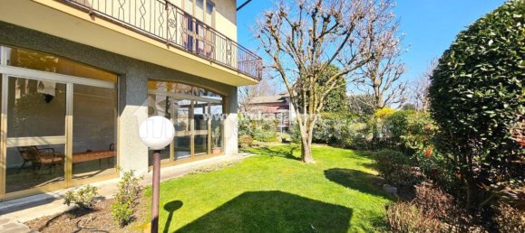 3 bedrooms Villa in Borgo Virgilio, Italy No. 353799 5
