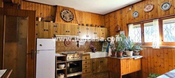 3 bedrooms Villa in Borgo Virgilio, Italy No. 353799 16