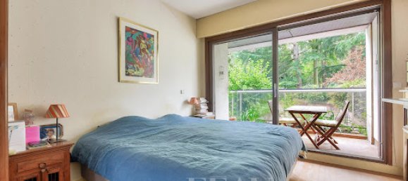 4 bedrooms Apartment in Saint-Cloud, France No. 175119 9