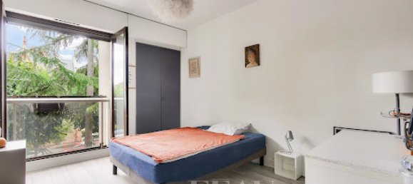 4 bedrooms Apartment in Saint-Cloud, France No. 175119 11