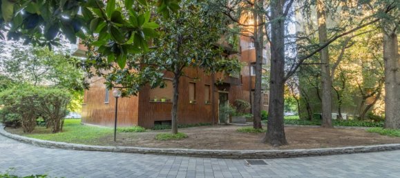 60m² Warehouse in Milan, Italy No. 244492 4