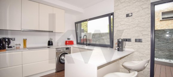 Casa de 3 dormitorios en Cascais, Portugal No. 190233 8