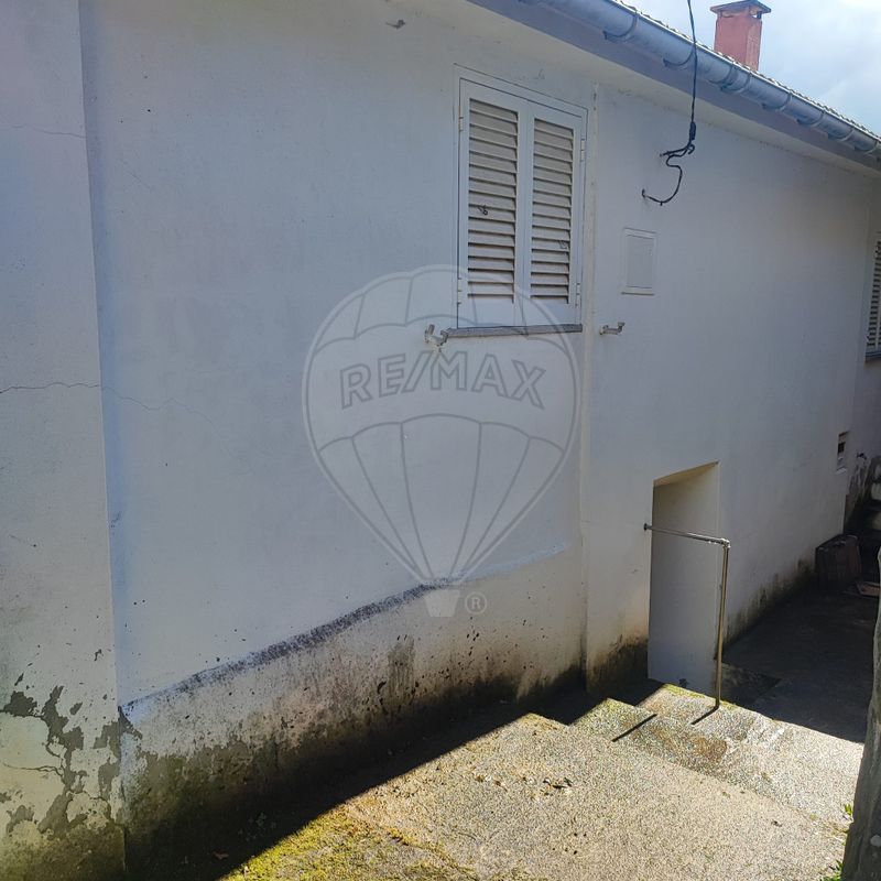 3 bedrooms House in Cabril, Portugal No. 185518