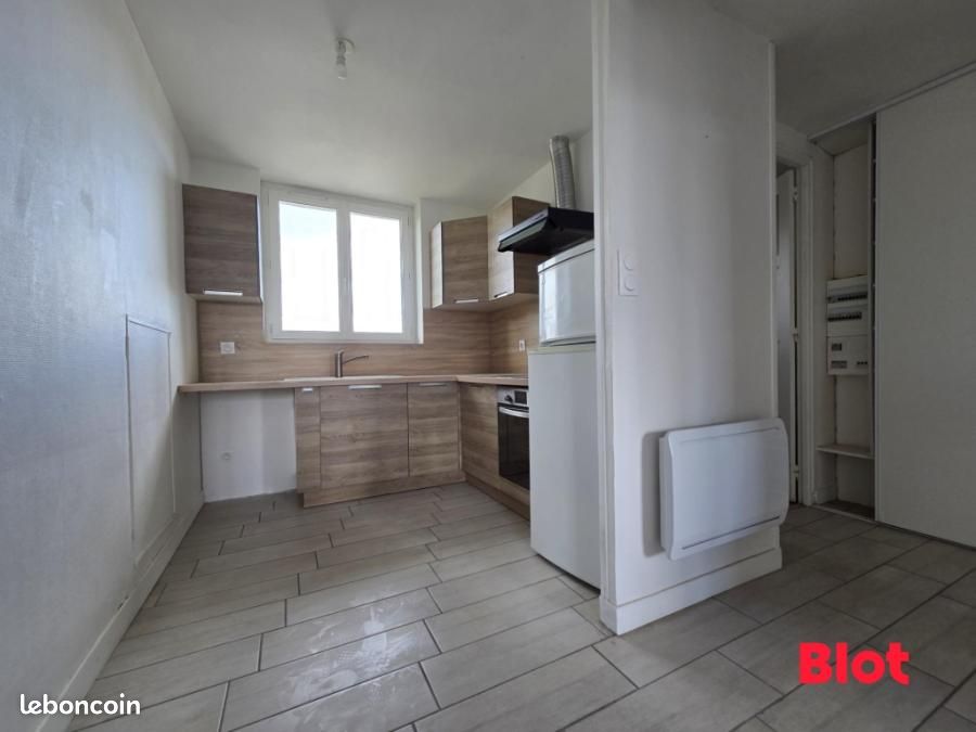 Apartamento de 1 dormitorio en Rennes, France No. 325699