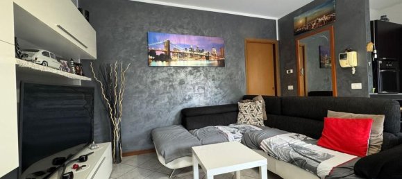 3 chambres Appartement à Calvenzano, Italy No. 380871 8