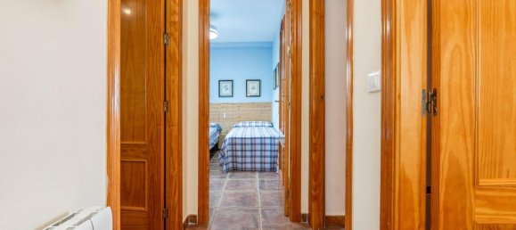 3 bedrooms House in La Zubia, Spain No. 168904 7