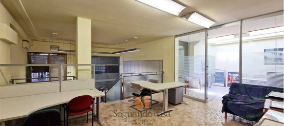 4 rooms Commercial property in Ravenna, Italy No. 302197 9