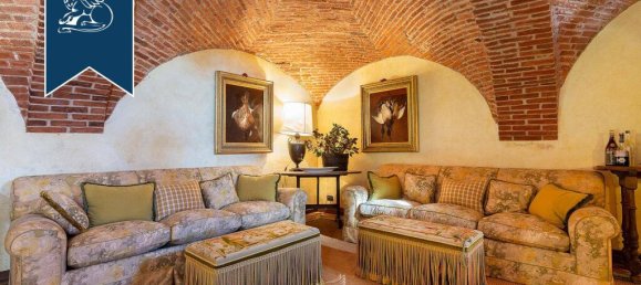 8 غرف نوم فيلا في Vigliano Biellese, Italy رقم 362950 23