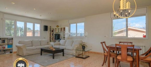 4 غرف نوم منزل في Barcelona, Spain رقم 135974 16