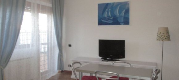 2 Schlafzimmer Wohnung in Rome, Italy, Nr. 373324 4