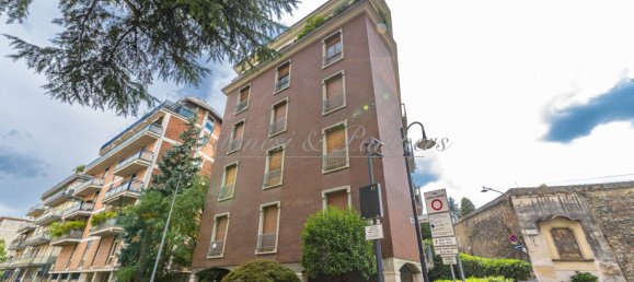 Apartamento de 2 dormitorios en Bergamo, Italy No. 354316 19