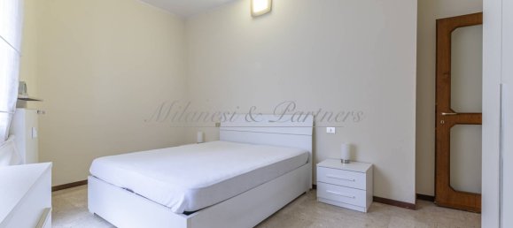 Apartamento de 2 dormitorios en Bergamo, Italy No. 354316 8