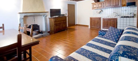 15 rooms House in Pescia, Italy No. 154339 11
