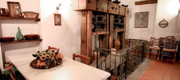 15 rooms House in Pescia, Italy No. 154339 19