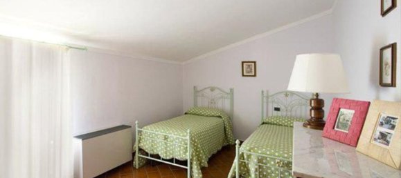 15 rooms House in Pescia, Italy No. 154339 24