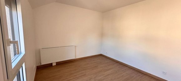 3 Schlafzimmer Villa in La Queue-en-Brie, France, Nr. 325377 9