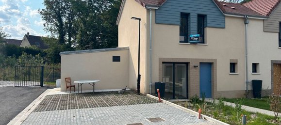 3 Schlafzimmer Villa in La Queue-en-Brie, France, Nr. 325377 2