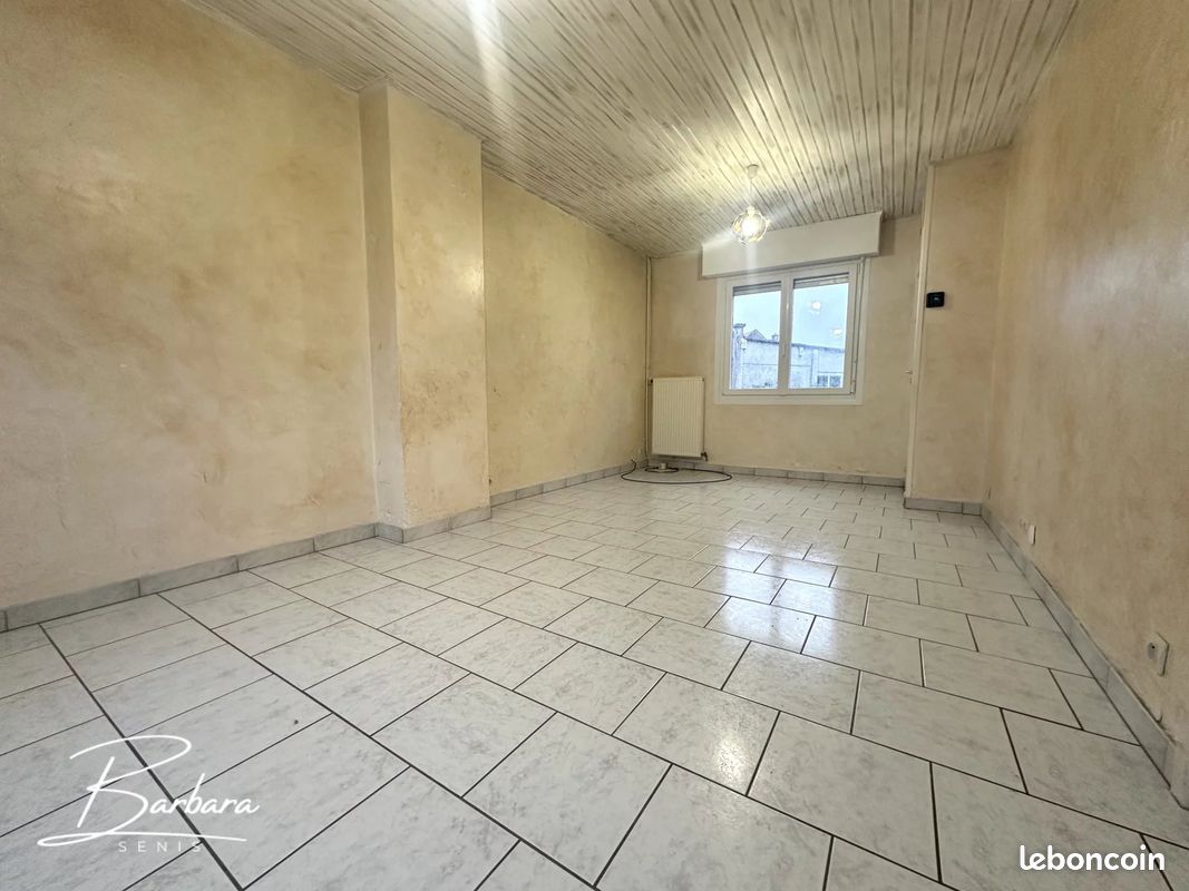 3 bedrooms House in Aubigny-au-Bac, France No. 157287