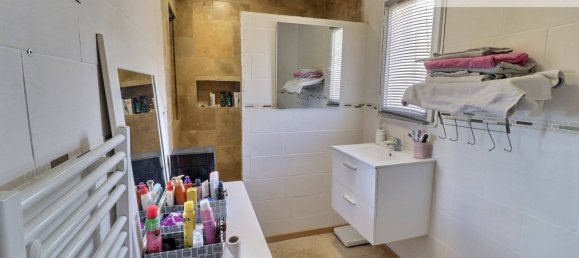 Villa T4 em Martigues, France N.º 104103 11