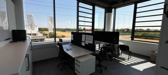 1325m² Commercial property in Liesing, Austria No. 131075 16