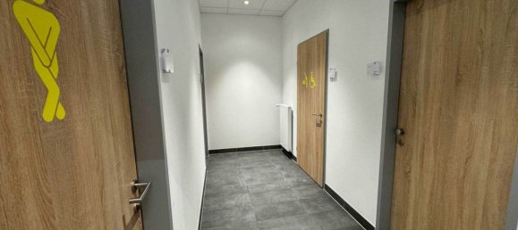 1325m² Commercial property in Liesing, Austria No. 131075 45