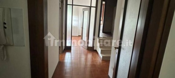 Escritório de 4 divisões em Monza, Italy N.º 16794 10