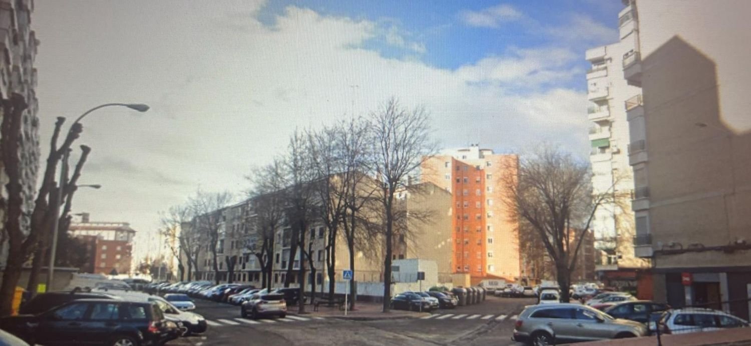 2 Schlafzimmer Wohnung in Alcala de Henares, Spain, Nr. 216212