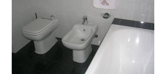 3 bedrooms Villa in Lesmo, Italy No. 254347 2