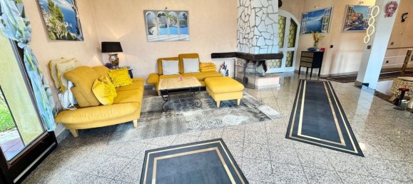 5-Zimmer Villa in Cadegliano-Viconago, Italy, Nr. 336405 3