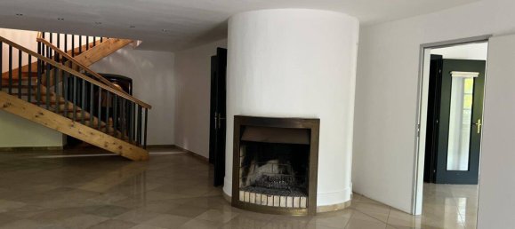 13 rooms Villa in Klosterneuburg, Austria No. 34405 3