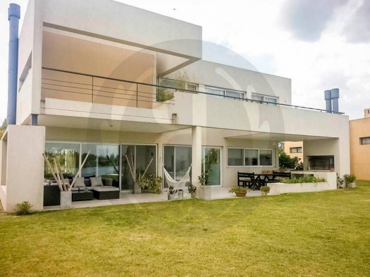 4 Schlafzimmer Haus in Tigre, Argentina, Nr. 60710