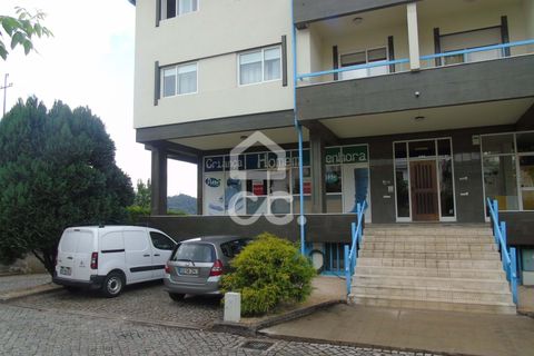 Gewerbliche Immobilie in Guimaraes, Portugal 170m², Nr. 247887