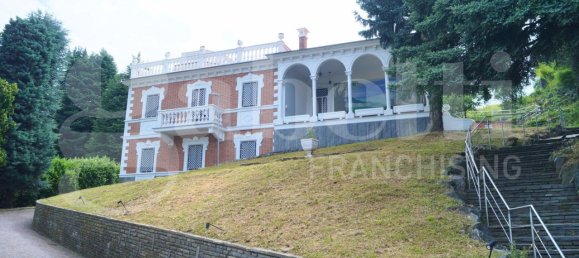 Villa de 6 divisões em Moncalieri, Italy N.º 238157 42