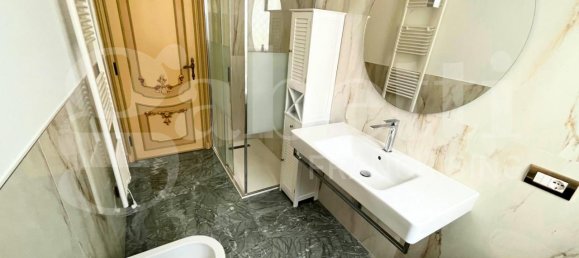 Villa de 6 divisões em Moncalieri, Italy N.º 238157 21