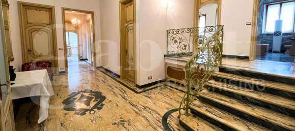 Villa de 6 divisões em Moncalieri, Italy N.º 238157 11