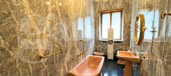 Villa de 6 divisões em Moncalieri, Italy N.º 238157 18