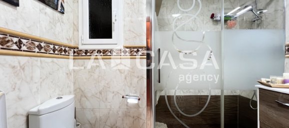 3 bedrooms Apartment in Badalona, Spain No. 167578 13