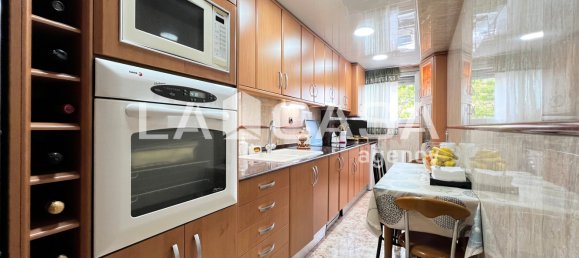 3 bedrooms Apartment in Badalona, Spain No. 167578 21