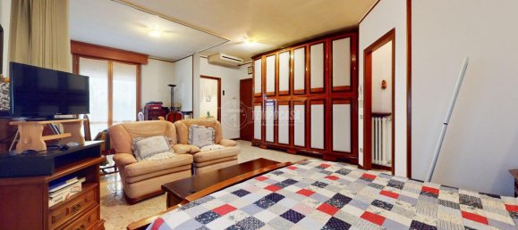 Ático de 4 habitaciónes en Fidenza, Italy No. 36787 18