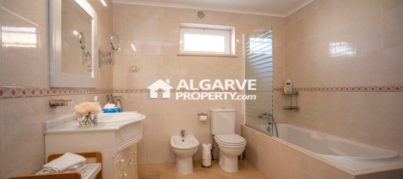 3 bedrooms Villa in Loule, Portugal No. 23280 13