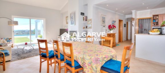 3 bedrooms Villa in Loule, Portugal No. 23280 7